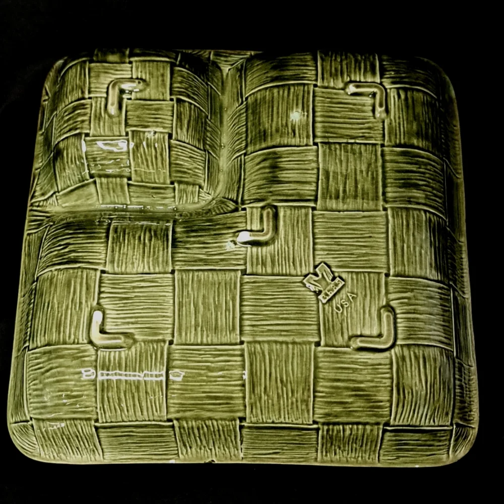 MCM Green Woven Ceramic Chip and Dip Tray